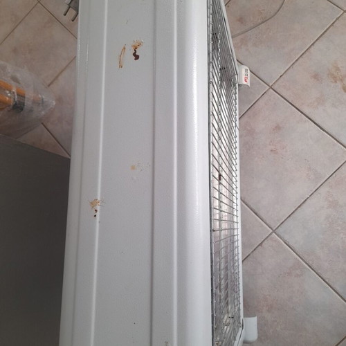 Θερμάστρα χαλαζία-αλογόνου μεταχειρισμένη με αερόθερμο και υγραντήρα