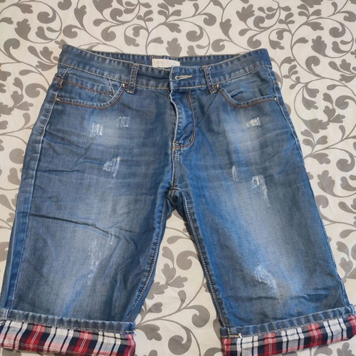 Men's denim bermuda shorts, knee-length, blue
