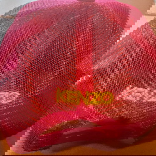 Καπέλο Kenzo νέο φούξια με κεντημένες λεπτομέρειες