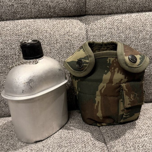 Aluminum military canteen 0.75L with Greek camouflage case, like new