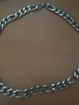 Necklace unisex, like new, gray