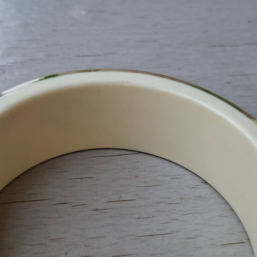 Louis Vuitton Farandole resin bangle bracelet beige and green like new