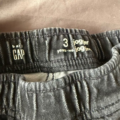 GAP kids' jeans like new, black and beige, size 104 cm