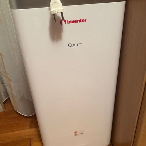 Inventor Quality Air Purifier QLT-550 like new, air cleaner and ionizer