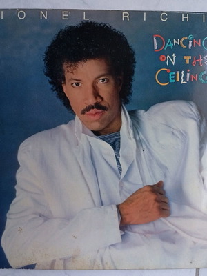 Lionel Richie Dancing On The Ceiling vinyl record like new, collectible
