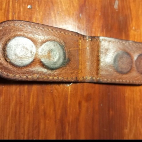 Leather magnetic money clip used