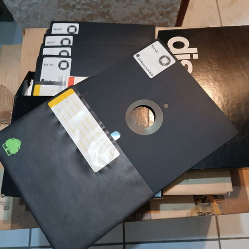 Souple Logabax M4101 5.25" floppy disks like new, pack of 5