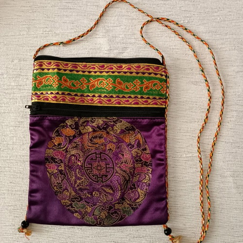 Indian crossbody bag like new, multicolored