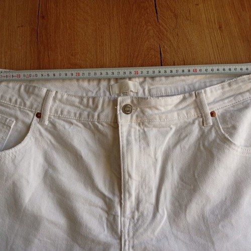 H&M White Denim Shorts like new, XXXL (46)