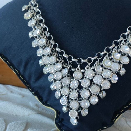 Faux Bijoux Necklace Silver with Rhinestones New