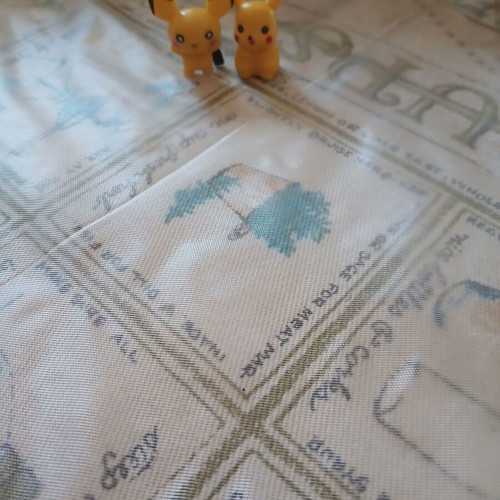 Pokemon Pichu and Pikachu small figures bundle