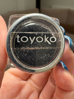 Toyoko μαύρο γκλίτερ ματιών καινούργιο