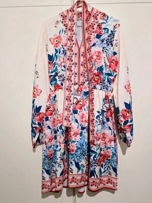 Shein Floral Dress new, balloon sleeves, beige multicolor