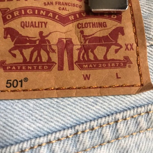 Levi’s 501 women’s 90’s straight leg jeans used, blue
