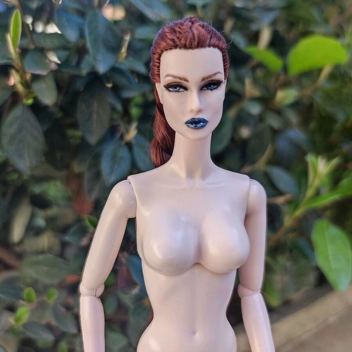 Lovetones Roxy OOAK doll on Luly body like new