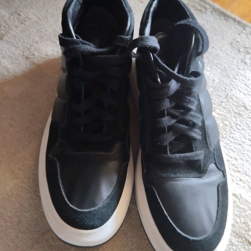 Men's shoes boot style like new, size 42, black