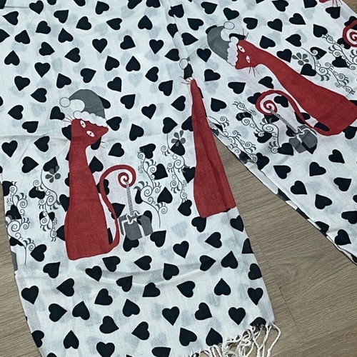 Scarf like new with cat print, white and red