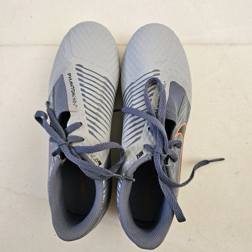 Nike Phantom kids football shoes size 31 like new, grey