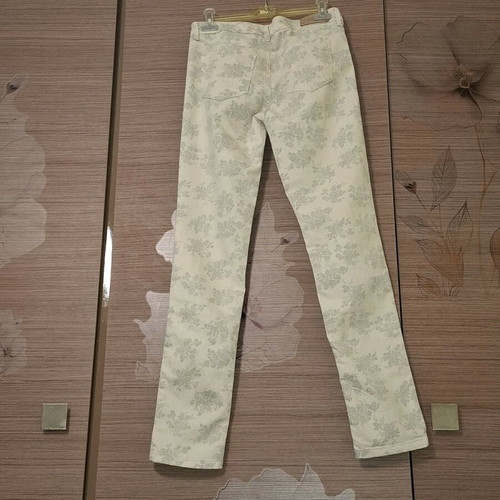 Esprit Denim 5-pocket women's pants beige with grey flowers like new