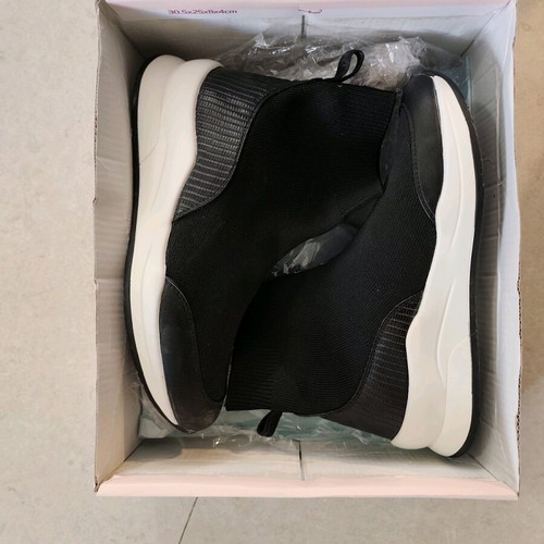 Black sock boots Maria Mare like new, size 36
