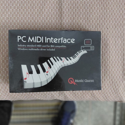 PC MIDI Interface Music Quest new 90s