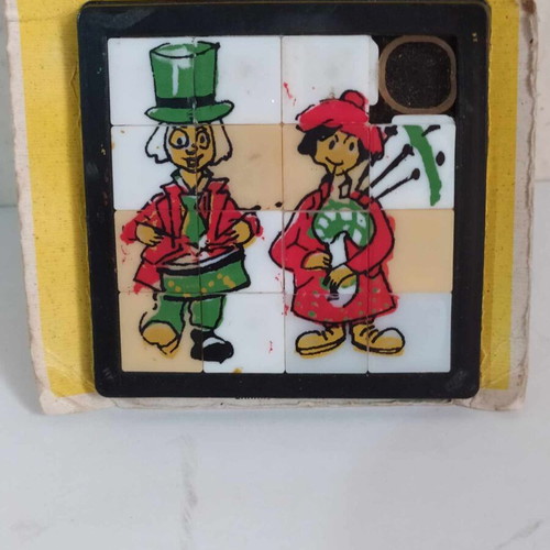 Mini picture puzzle new, rare Greek made