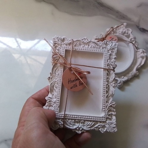 Mixed vintage baroque gift frames, pack of 50, plaster with gold cord