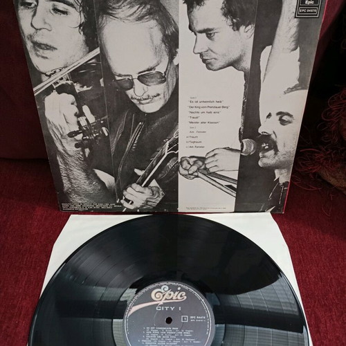 City City I vinyl like new, rock
