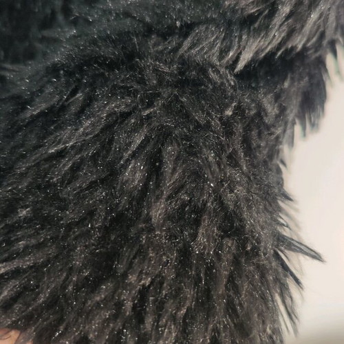 Black synthetic fur like new