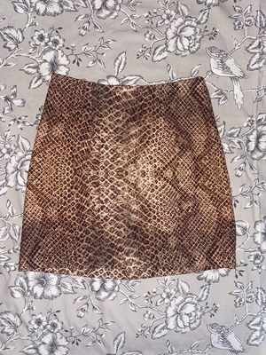 Leopard mini skirt medium new, white and brown