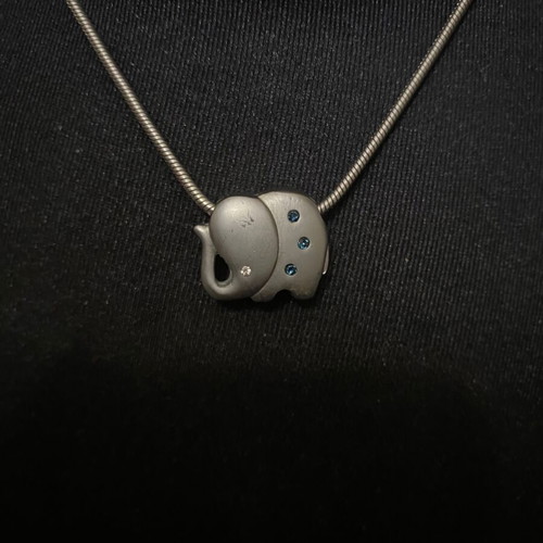 Elephant pendant charm used in silver color with blue zirconia