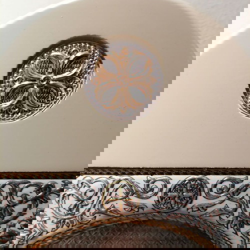 Επάργυρη εικόνα Παναγίας Παντάνασσας καινούργια με ξύλινη βάση