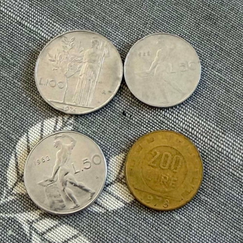 Set of 8 Italian vintage pre-Euro lira coins