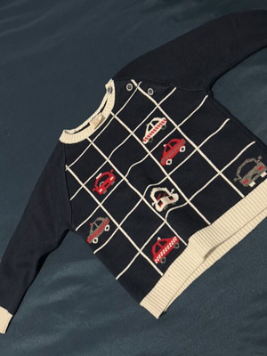 Thin sweater used for 12-18 months