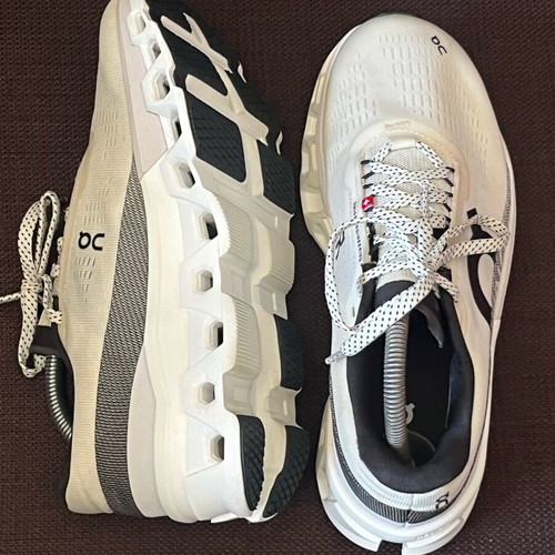On Cloudmonster 2 women's athletic shoes used, size 40, white