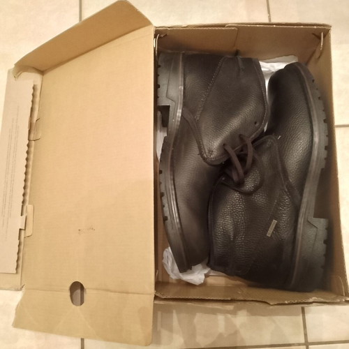 Clarks Morris Peak II boots new, black leather, size 42