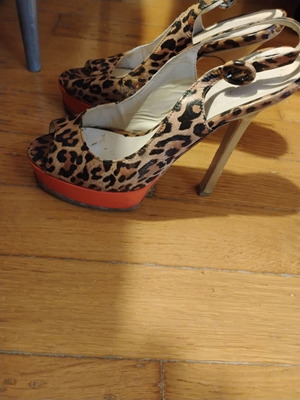 Tsakiris Mallas leopard high heels used, size 36