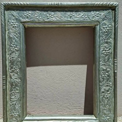 Classic wooden frame with alpaca silver leaf decoration like new