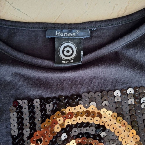 Hanes Fashion Targets Breast Cancer blouse size M like new