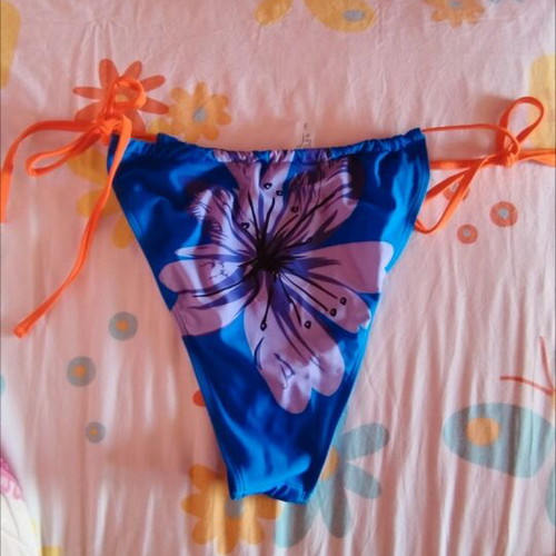 Shein Blue Floral Bikini Bottom XL new, multicolor