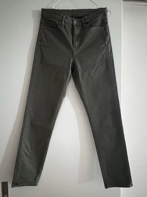 Uniqlo slim jeans like new, size 25, green