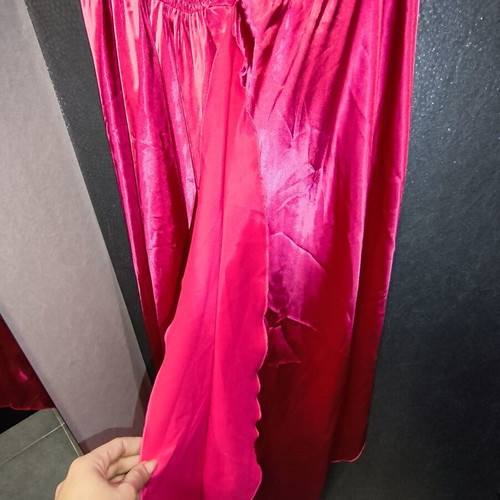 Fuchsia satin asymmetric dress On Line like new, strapless