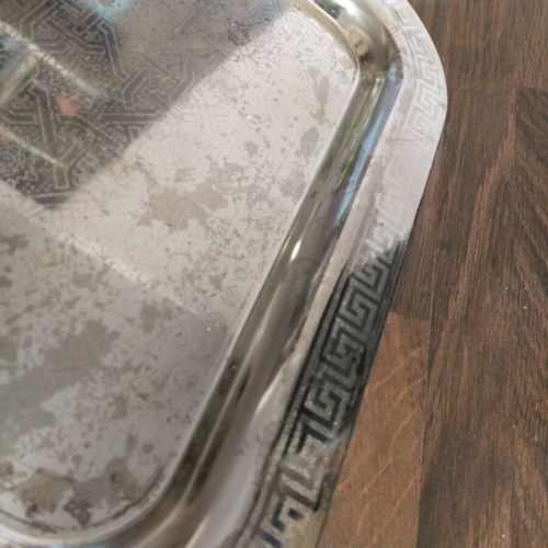 Metal serving tray