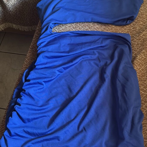 Shein elastic dress like new, blue, cutout waist and one shoulder