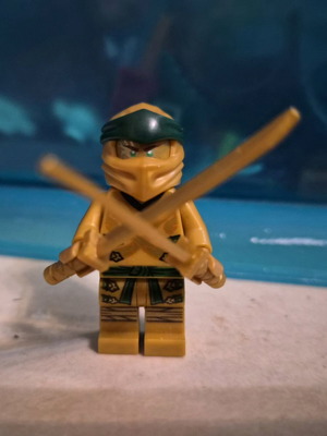 Lego Ninjago Golden Ninja Lloyd minifigure like new