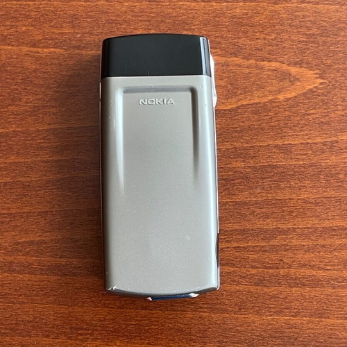 Nokia 8850 used phone with original panels and charger