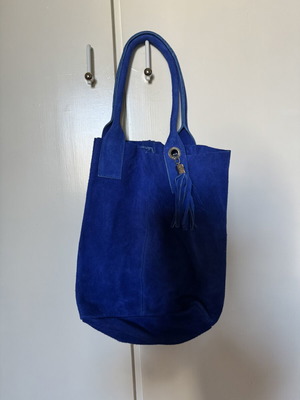 Blue Suede Shoulder Bag with Wallet and Tassels like new, made in Italy
