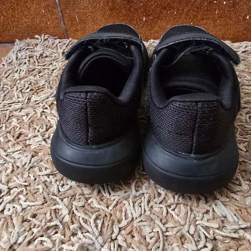 Adidas Tensaur Run 3.0 Kids Shoes like new, size 26.5, black