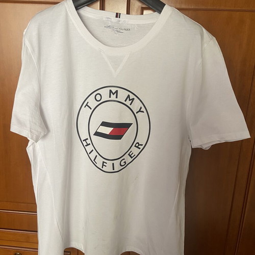 Tommy Hilfiger women's T-shirt, new, size L
