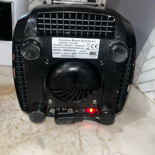 Hamilton Beach blender model HBH-550 like new